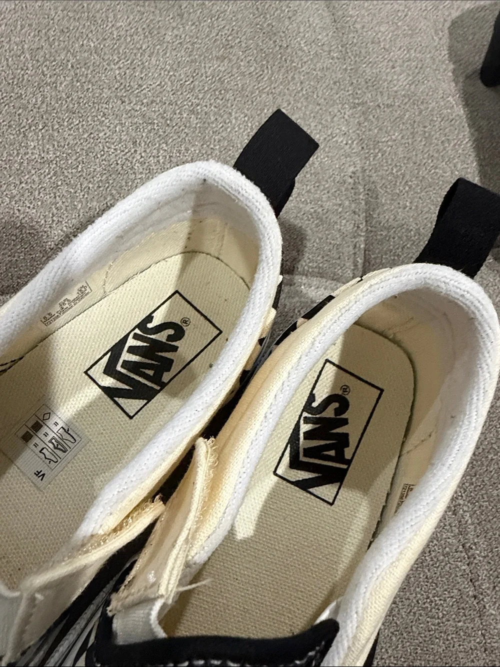 Vans Kids Checkerboard Slip-On Sneakers - Black & White size 9 toddler